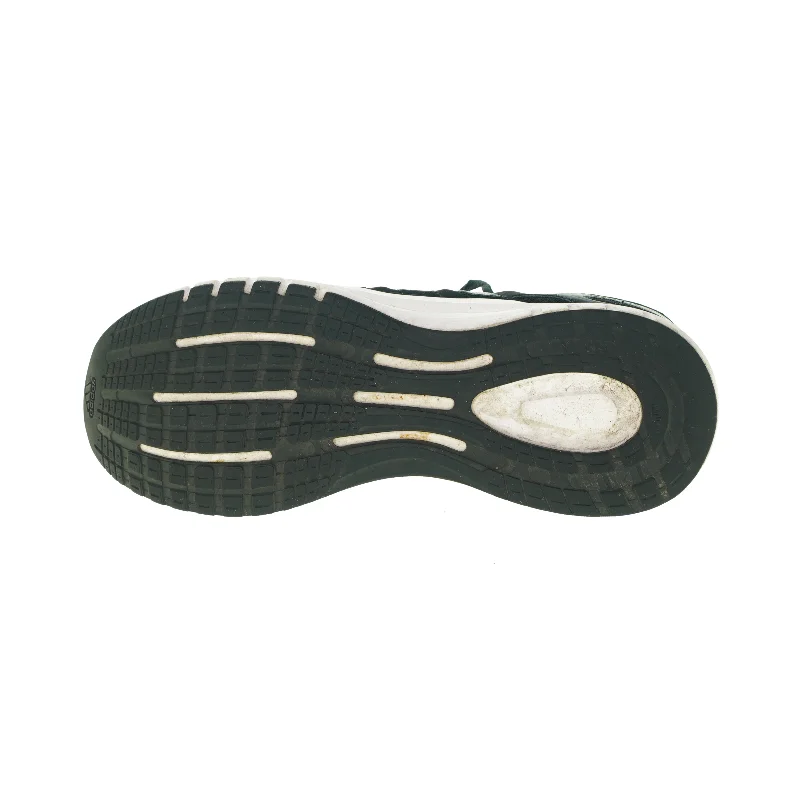 Sko fra Adidas (str. 46)