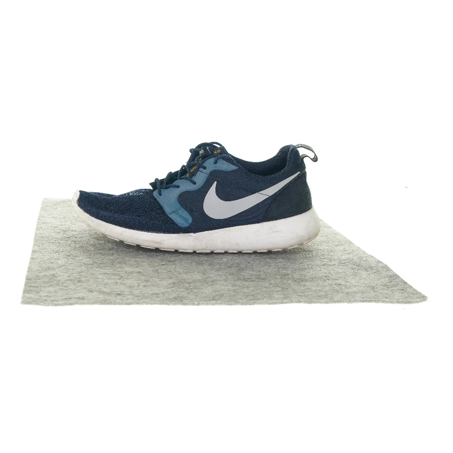 Sneakers fra Nike (str. 46)