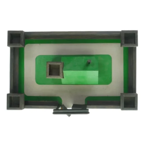 Gård med tilbehør fra Ukendt (str. LBH:65x40x10cm)