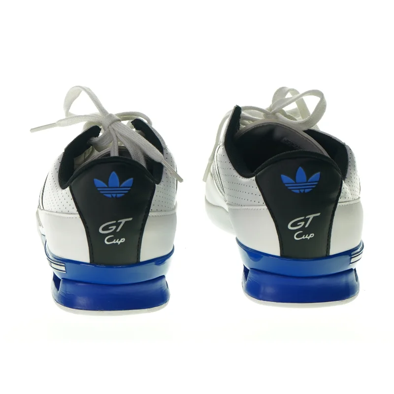 Sko fra Adidas (str. 44)