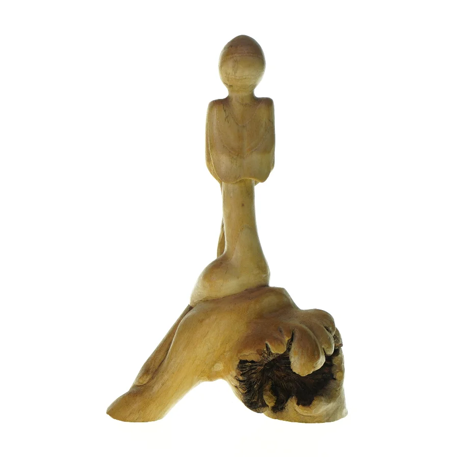 Figurer i træ (str. H: 28 cm)