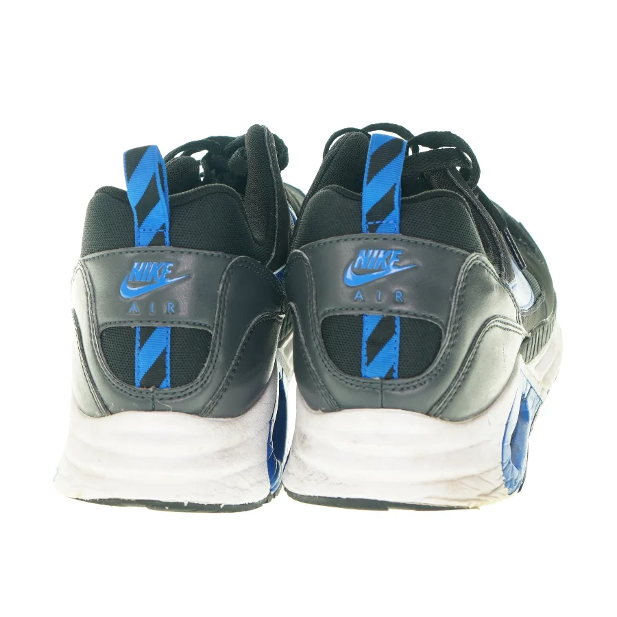 Sneakers fra Nike (str. 47)