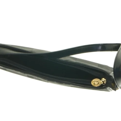 Sort aftenclutch fra Roccobarocco (str. 27 x 10 x 6 cm)