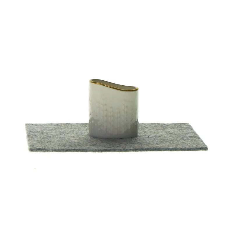 Lille vase/bærger (str. LBH 6x4x7 cm)