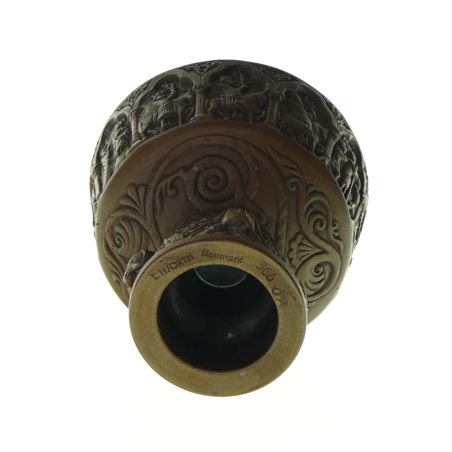 Krukke med mønster fra L. Hjort (str. HØ:15x13cm)