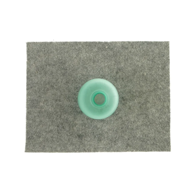 vase i grønt farvet glas (str. HØ 9x6 cm)