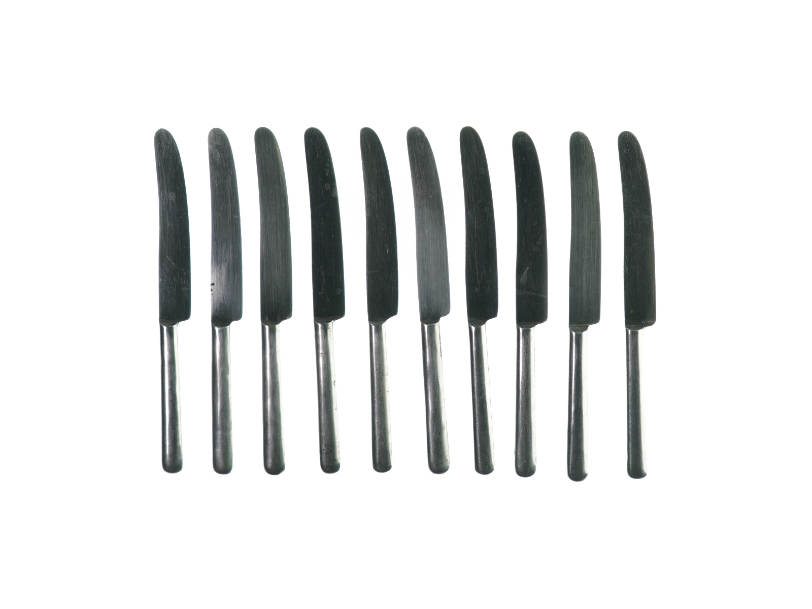 Knive (10 stk.) fra Ukendt (str. L:23cm)