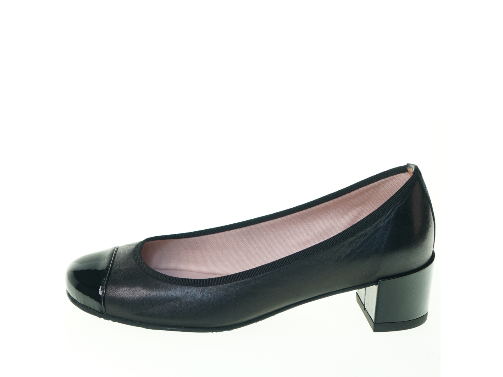Sko fra Pretty Ballerinas (str. 37)