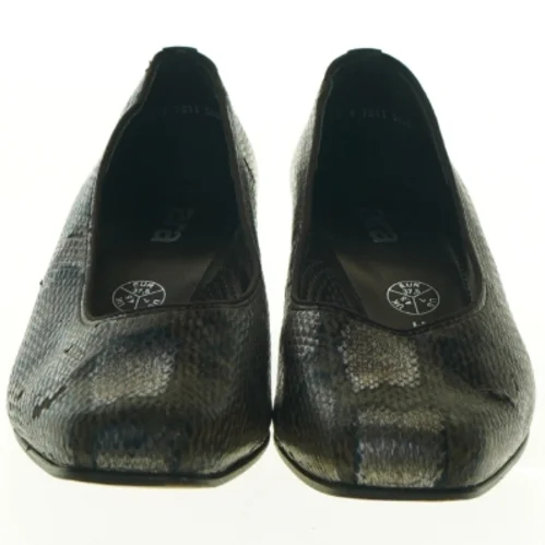 Skindpumps med slangeskindsmønster fra Ara (str. 37,5)