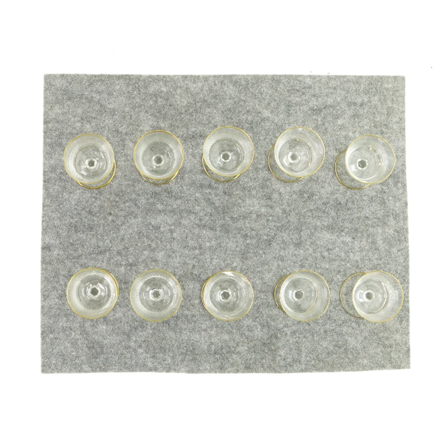 Små vinglas med guldkant 10 styk (str. HØ: 10x5,5)