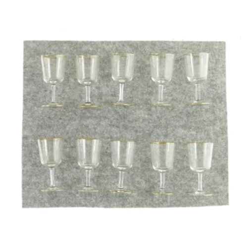 Små vinglas med guldkant 10 styk (str. HØ: 10x5,5)