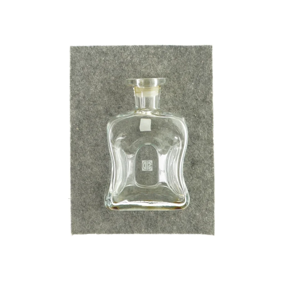 Glasflaske fra Holmegaard (str. LBH: 10x6x16 cm )