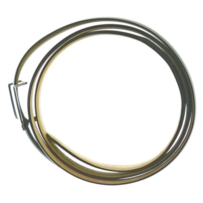 Bælte fra Cerruti 1881 (str. 120)