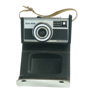 Zeiss Ikon Ikomatisk A kamera med etui fra Zeiss Ikon (str. 13 x 8 cm)