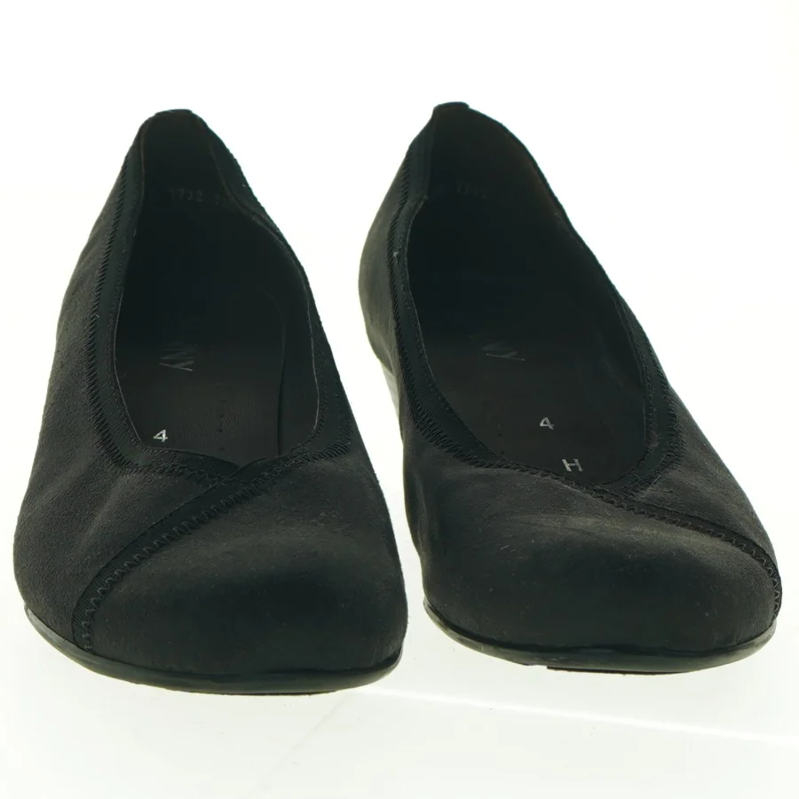 Sorte pumps fra Jenny (str. 37)