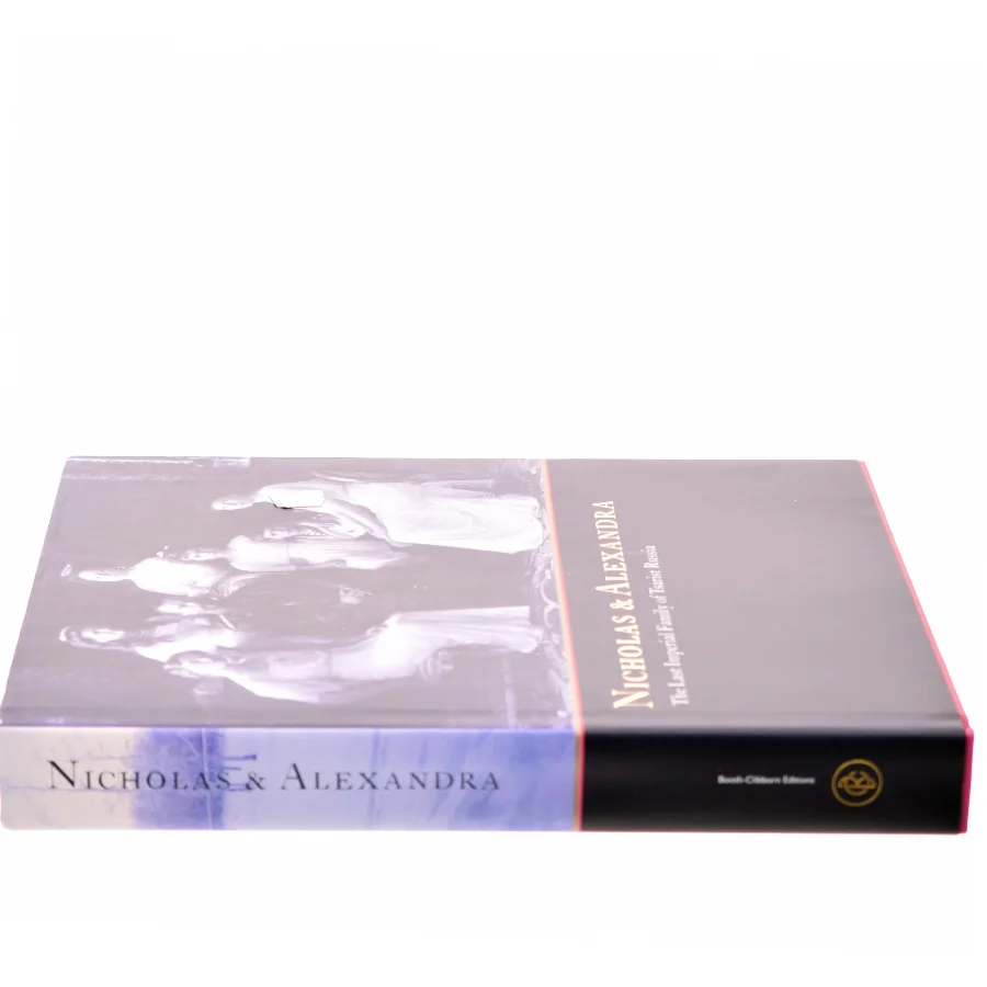 Nicholas and Alexandra (Bog)