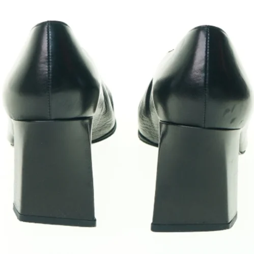 Sko med høje hæle fra Lagerfeld (str. 37)