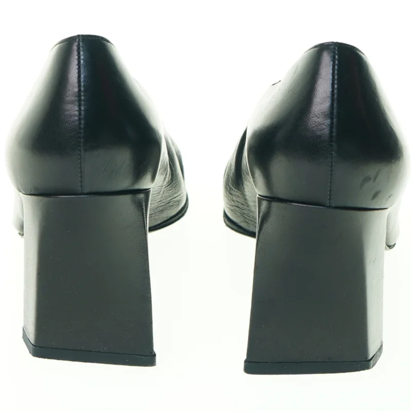 Sko med høje hæle fra Lagerfeld (str. 37)