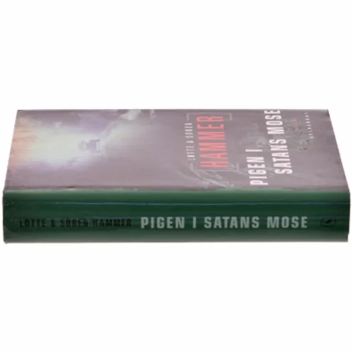 Pigen i Satans mose : kriminalroman af Lotte Hammer (Bog)