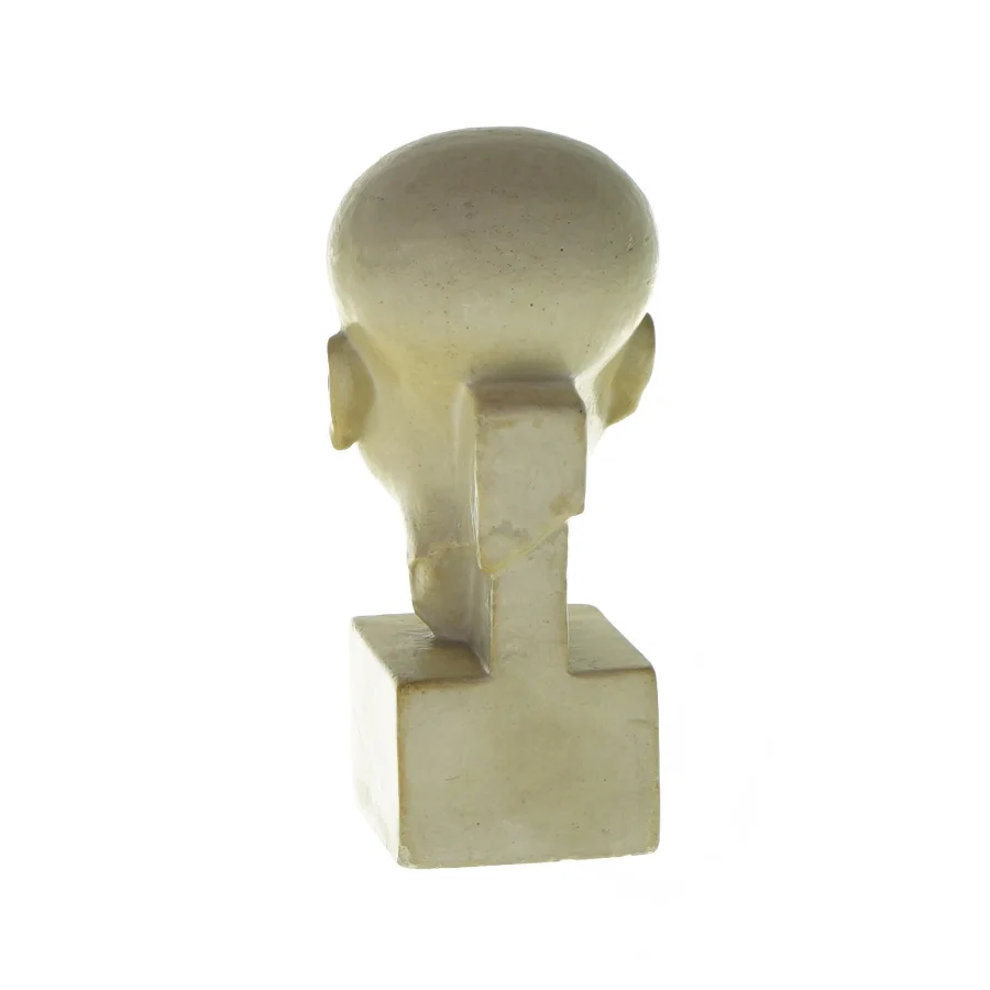 Dekorativ figur fra Ukendt (str. LBH:7x6x16cm)