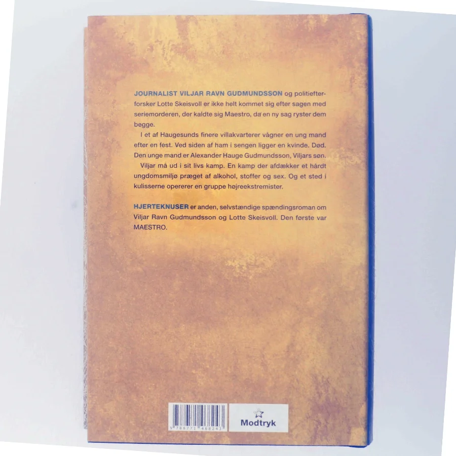 Hjerteknuser : kriminalroman af Geir Tangen (f. 1970) (Bog)