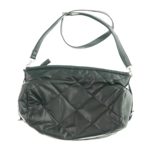 Crossbody taske fra On stage (str. L:B 40x25 cm)