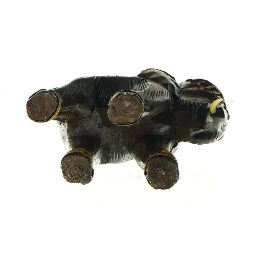 Dekorativ elefantfigur(str. LBH:18x9x16,5cm)
