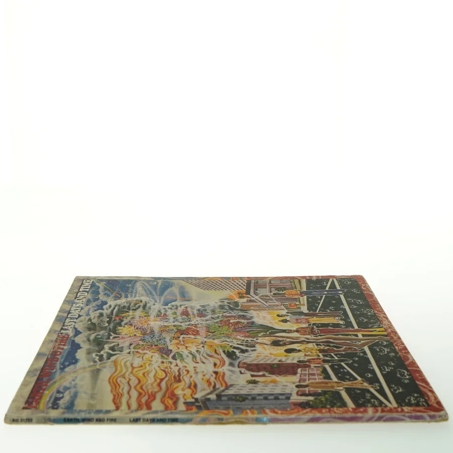 Earth, Wind & Fire - Last Days and Time LP fra Earth, Wind & Fire (str. Ø. 30 cm)