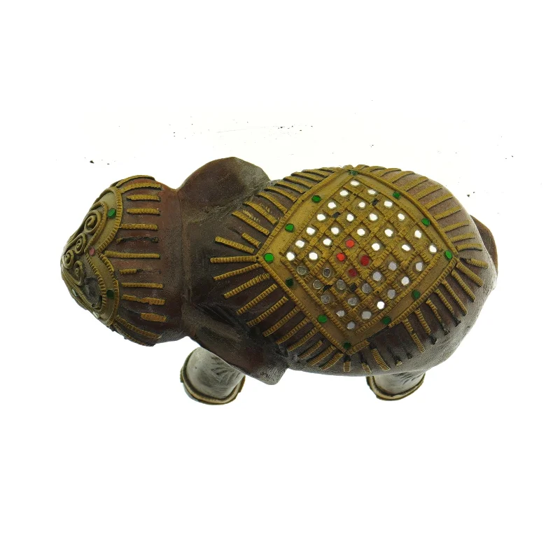 Dekorativ elefantfigur (str. LBH: 22x10x18cm)