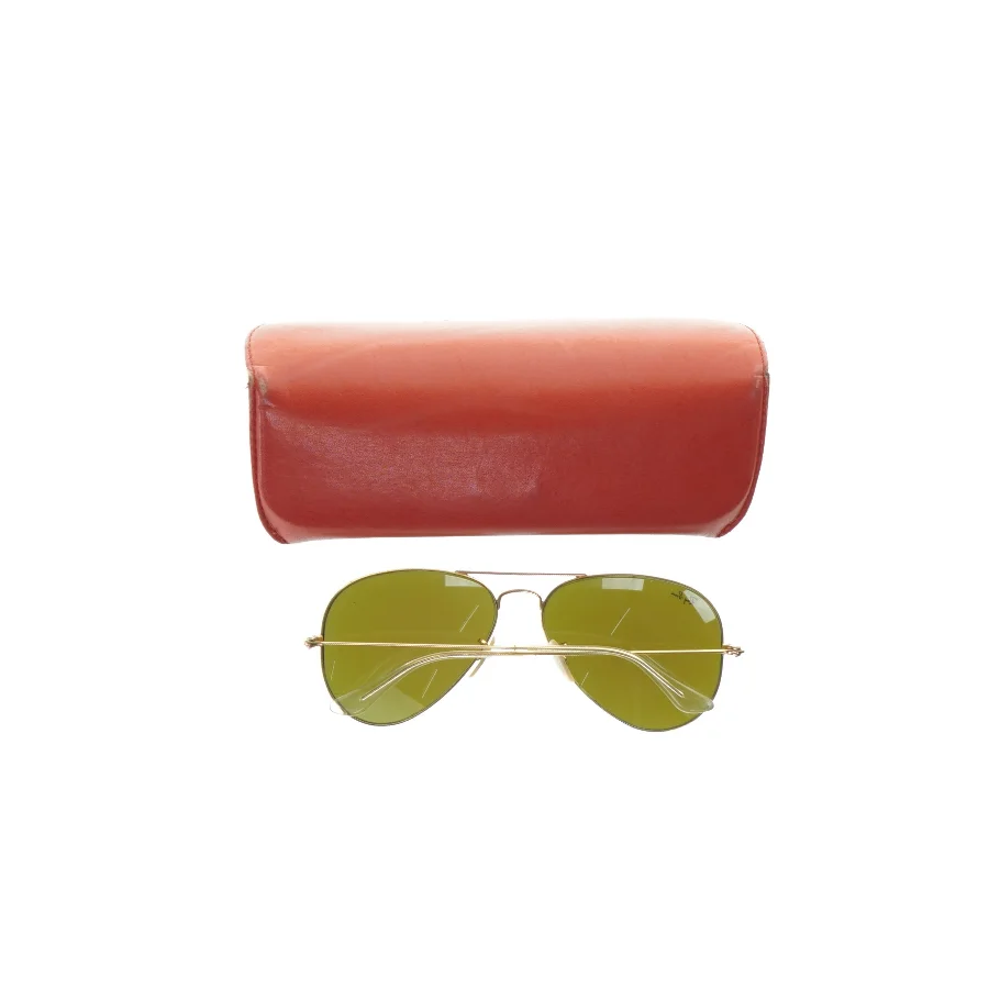 retro Solbriller fra Ray Ban (str. LBH 15x14x5,5 cm)