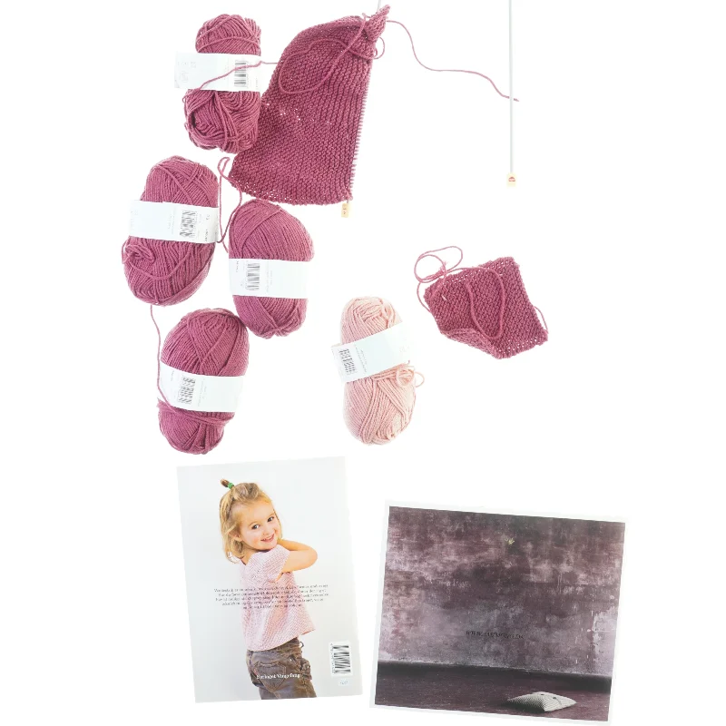 Strikke udstyr fra Debbie Bliss (str. 27 cm)