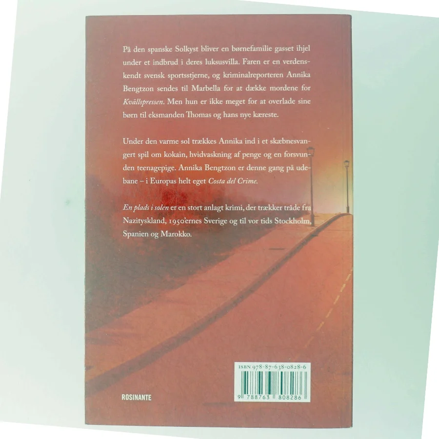 En Plads I Solen af Liza Marklund (Bog)