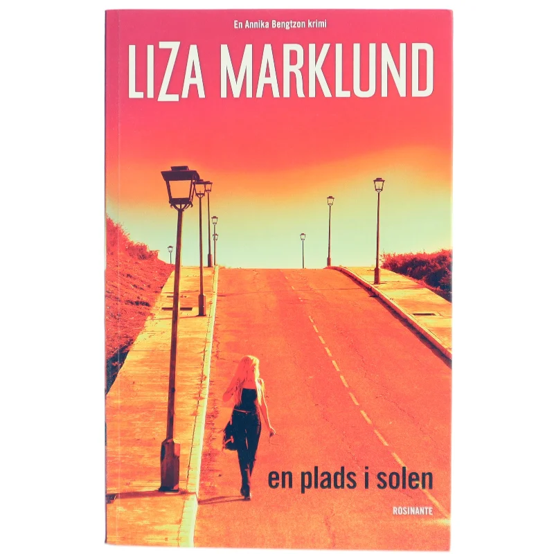 En Plads I Solen af Liza Marklund (Bog)