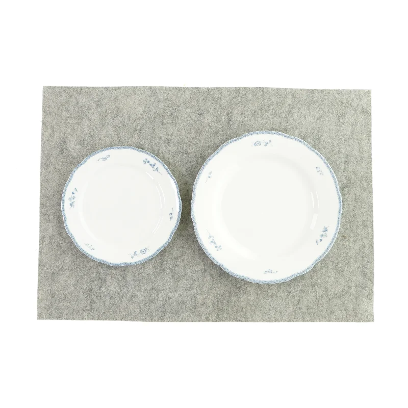Lille og stor tallerken sæt fra Firkløveren (str. Ø: 22 og Ø: 20 cm)