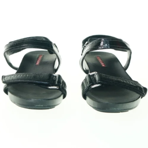 Sandaler fra Prada (str. 36)