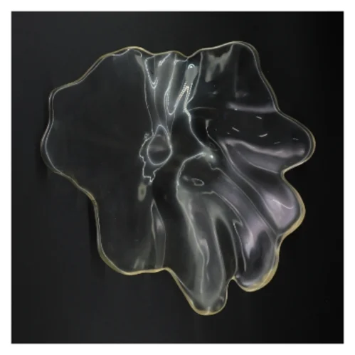 Glas skål i bladform (str. 35 x 25 cm)