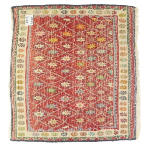 ægte tæppe med mønster  (str. LB:66x63cm)