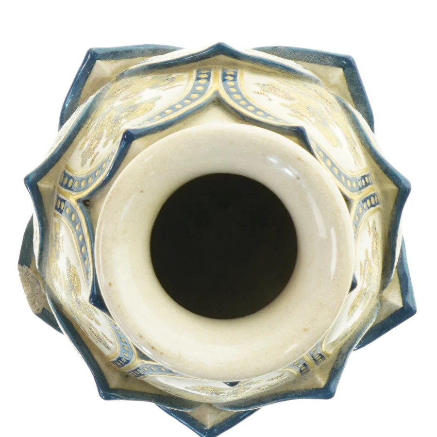 Dekorativ vase med blomsterdesign (str. 24 cm)