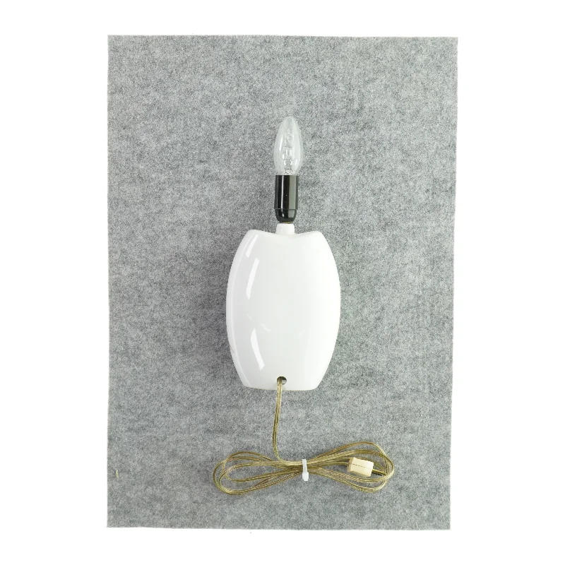 Lampe (str. LBH 12x7x32 cm)