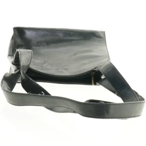 Sort skuldertaske fra Amica (str. 30 x 30 x 11 cm)