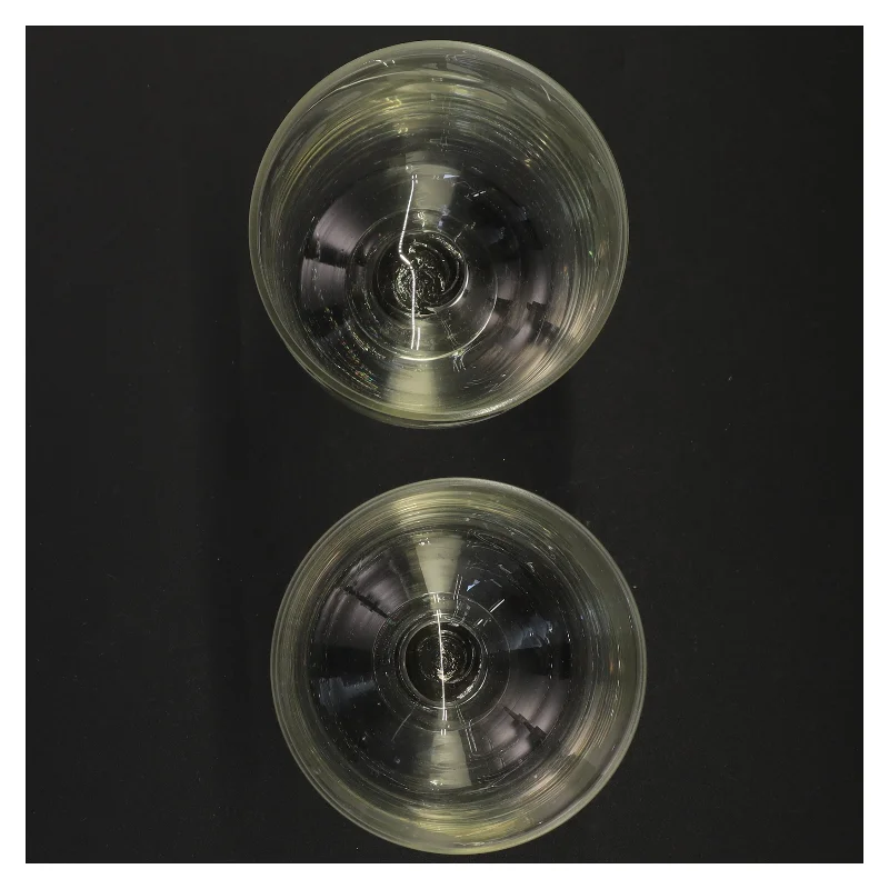 to glas (str. 16 x 10 cm)