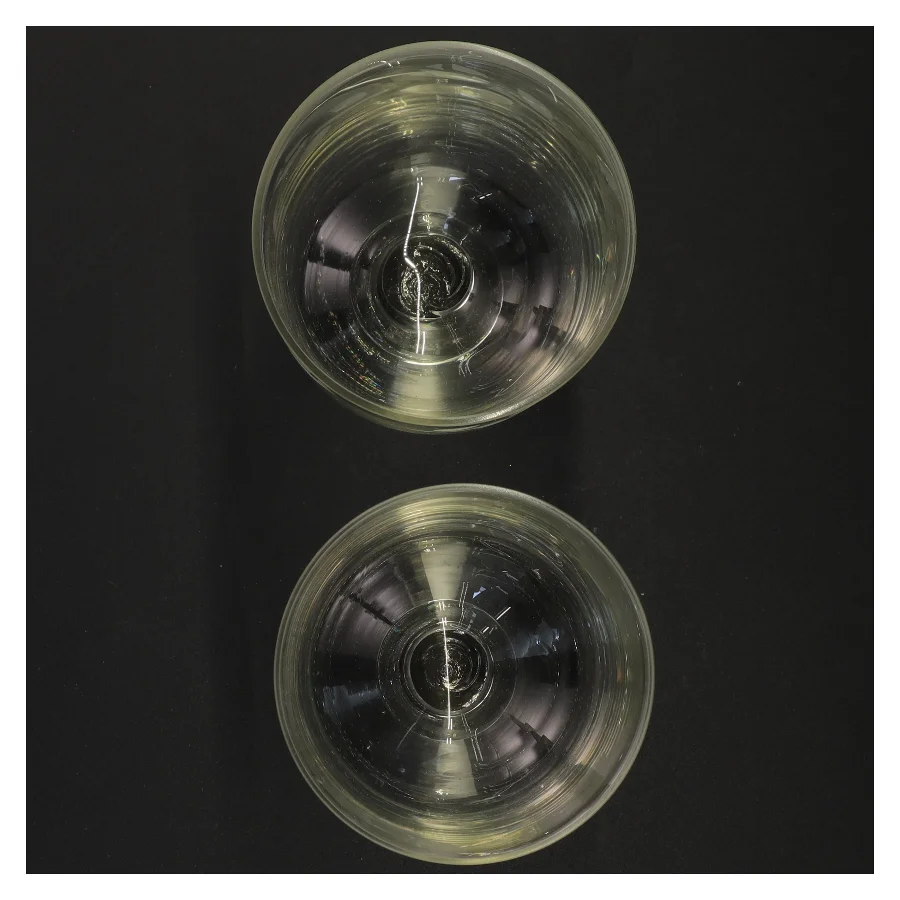 to glas (str. 16 x 10 cm)