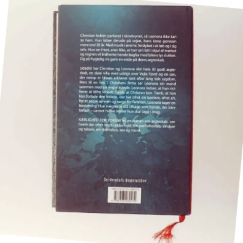 'Kærlighed for voksne: spændingsroman' af Anna Ekberg (bog)