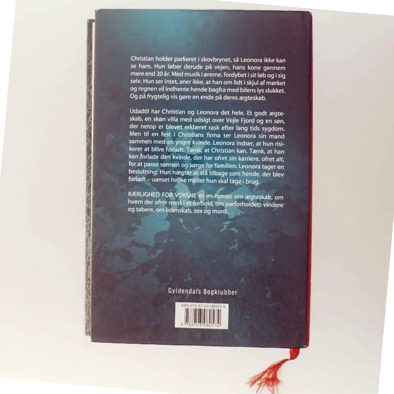 'Kærlighed for voksne: spændingsroman' af Anna Ekberg (bog)