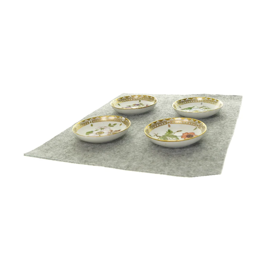 Håndmalet tallerkener (4 stk) (str. Ø: 11,5 cm)