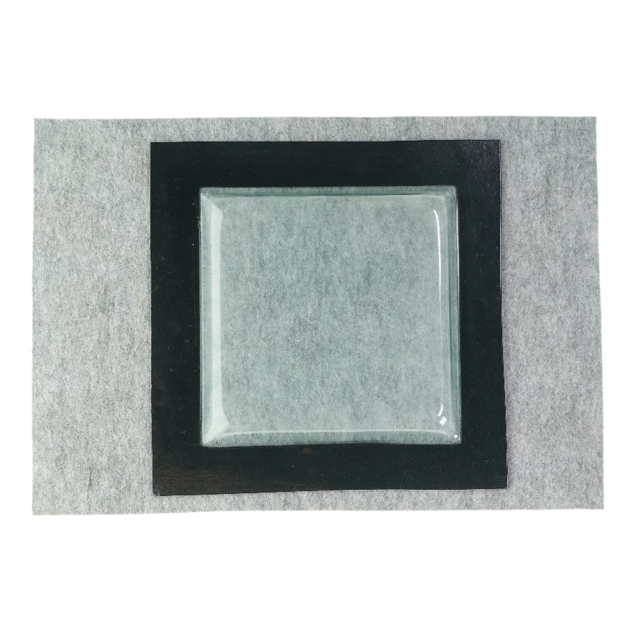 Dekorativt fad fra Ukendt (str. LBH: 38x38x3cm)