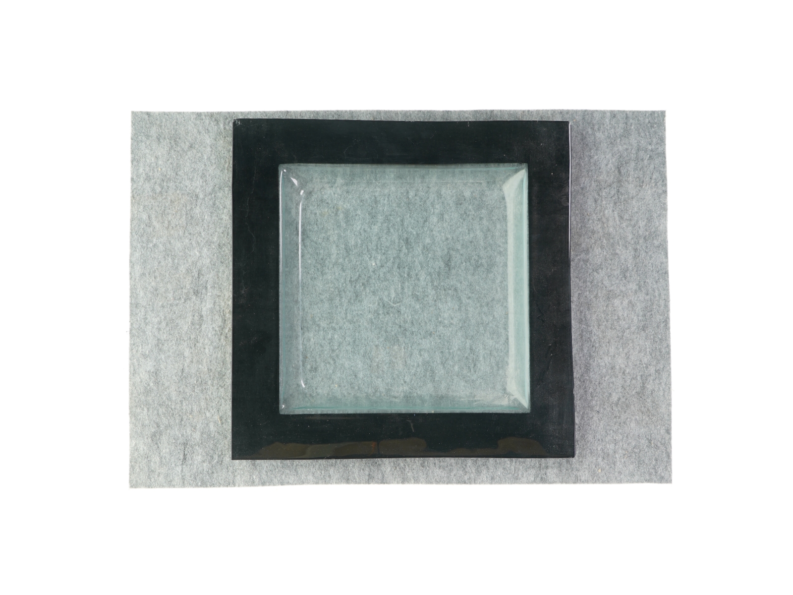 Dekorativt fad fra Ukendt (str. LBH: 38x38x3cm)