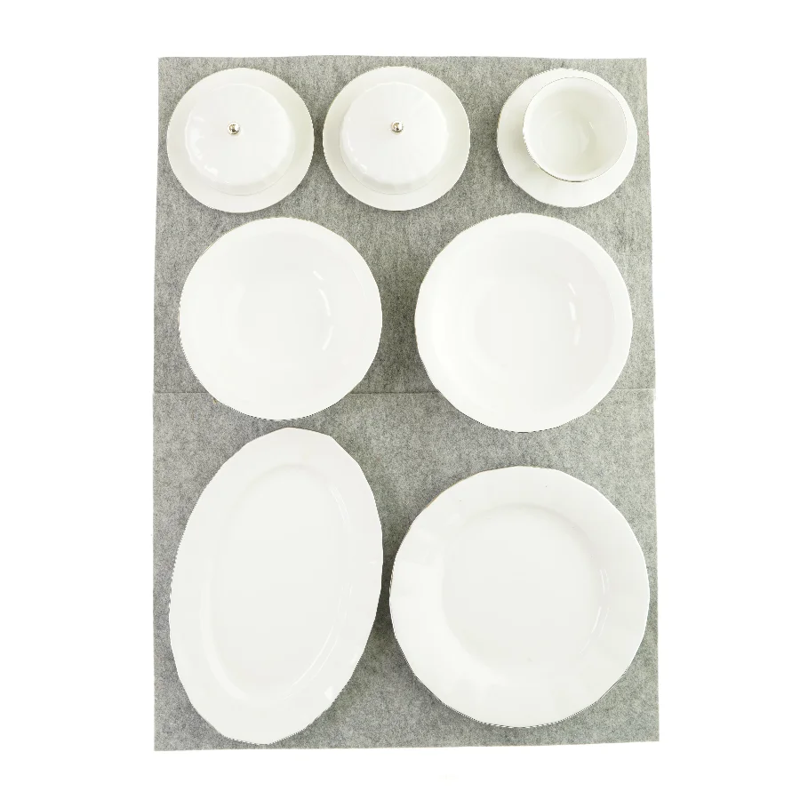 Stort porcelænsstel