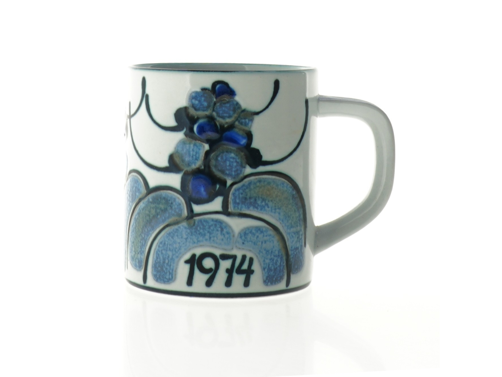 Kunstkrus 1974 fra Royal Copenhagen (str. 11,5 x 10,5 x 15 cm)