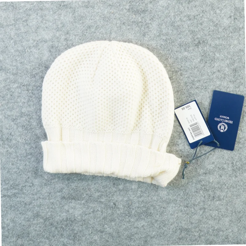 Hue fra Henri Lloyd (str. 22 x 18 cm)